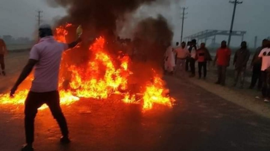 হরতাল-অবরোধে নারায়ণগঞ্জে অগ্নিসংযোগসহ ১০ গাড়ি ভাঙচুর, গ্রেফতার ২৯৪