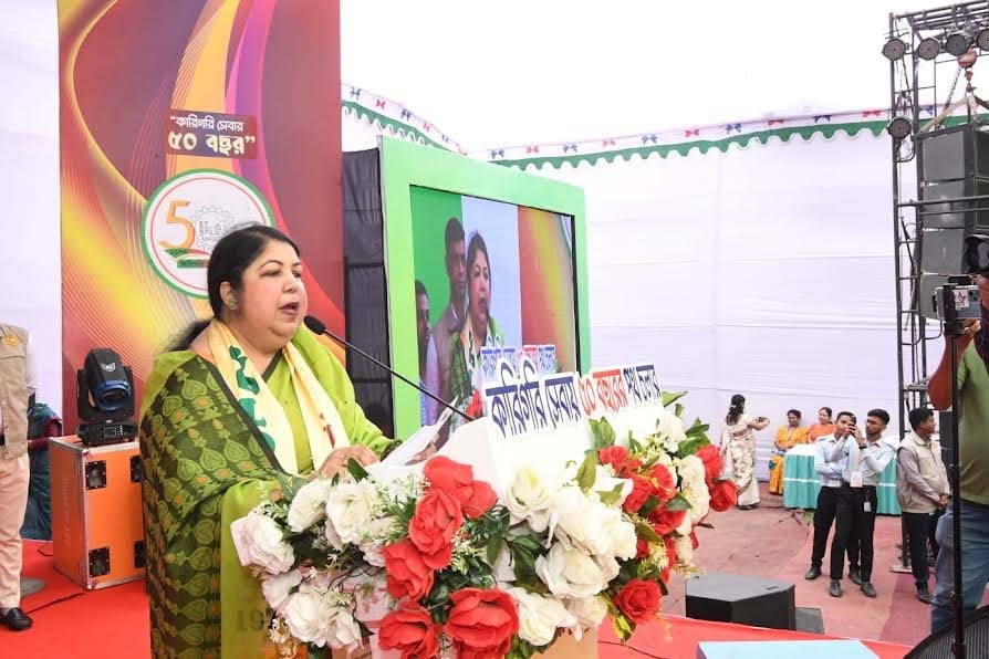 তথ্য-প্রযুক্তিকে আলিঙ্গন করে দেশের মানুষ এগিয়ে যাচ্ছে : স্পিকার