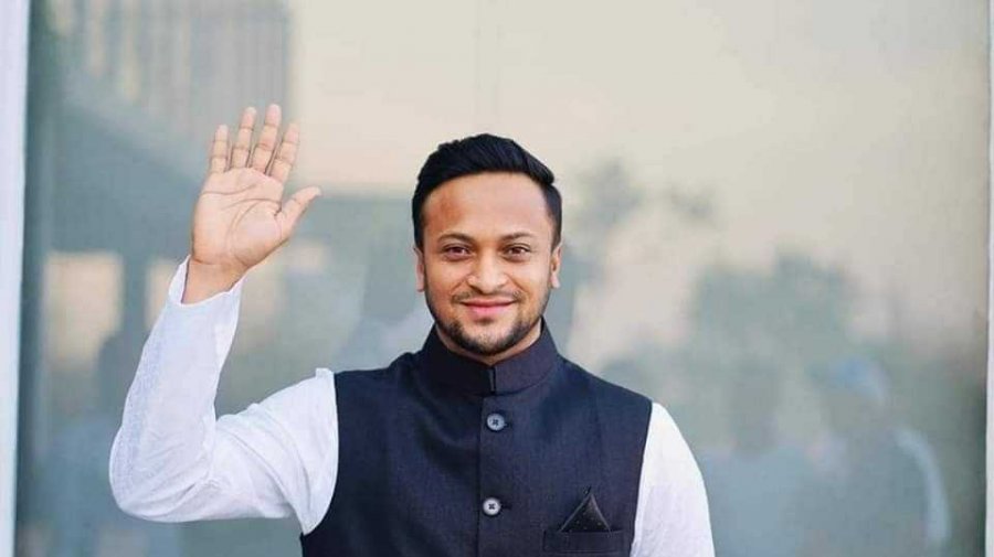 নৌকার টিকিট পেলেন সাকিব-মাশরাফি, বাদ পড়লেন দুর্জয়