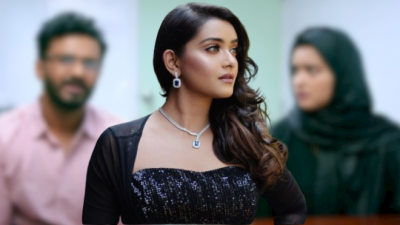 তিশা বললেন ‘ফুড পয়জনিং’, সঙ্গে হুমকি ও ফারহান রহস্য!