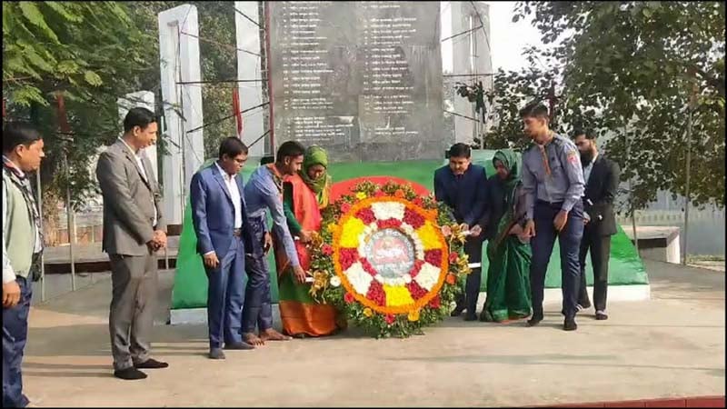 কুষ্টিয়া মুক্ত দিবস পালিত