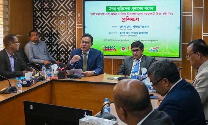 সারাদেশে ‘রেজিস্ট্রেশন-মিউটেশন আন্তঃসংযোগ’ আগামী বছরের প্রথমার্ধেই শুরু হবে