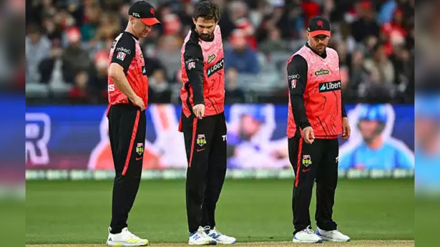 ঝুঁকিপূর্ণ পিচের কারণে পরিত্যক্ত বিগ ব্যাশ লিগের ম্যাচ