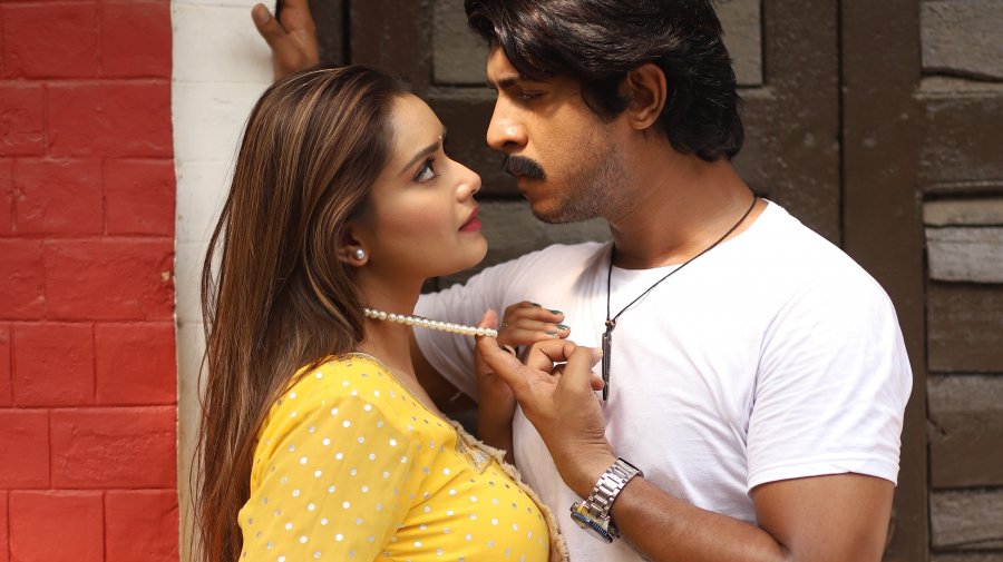 ক্লোজআপ রোম্যান্টিক ড্রামা ফেস্টিভ্যাল