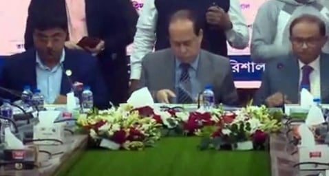 অবাধ, সুষ্ঠু ও নিরপেক্ষ নির্বাচনের ব্যাপারে কোন প্রকার ছাড় দেয়া হবে না : সিইসি