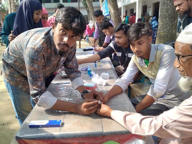 ঝিনাইদহে ১৫০০ রোগীকে বিনামূল্যে চিকিৎসা সেবা প্রদান