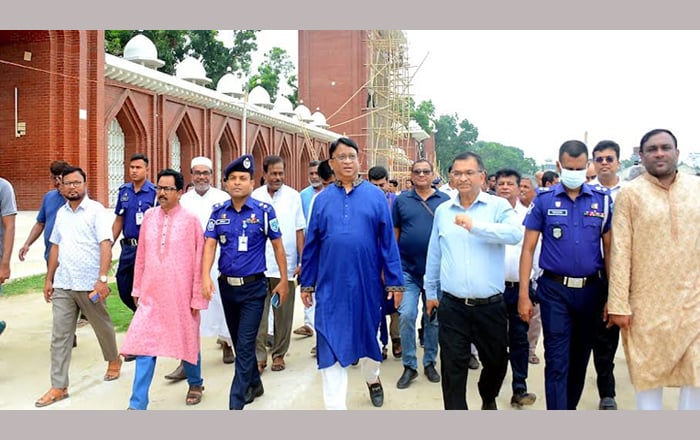 দিনাজপুরে বৃহত্তর গোর-এ শহীদ ঈদগাহ ময়দান পরিদর্শনে হুইপ ইকবালুর রহিম