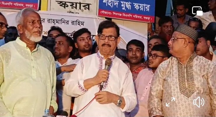 ছাত্র-জনতার নতুন বাংলাদেশ গড়তে যত সময় লাগে সরকার ততদিন থাকুক: মান্না